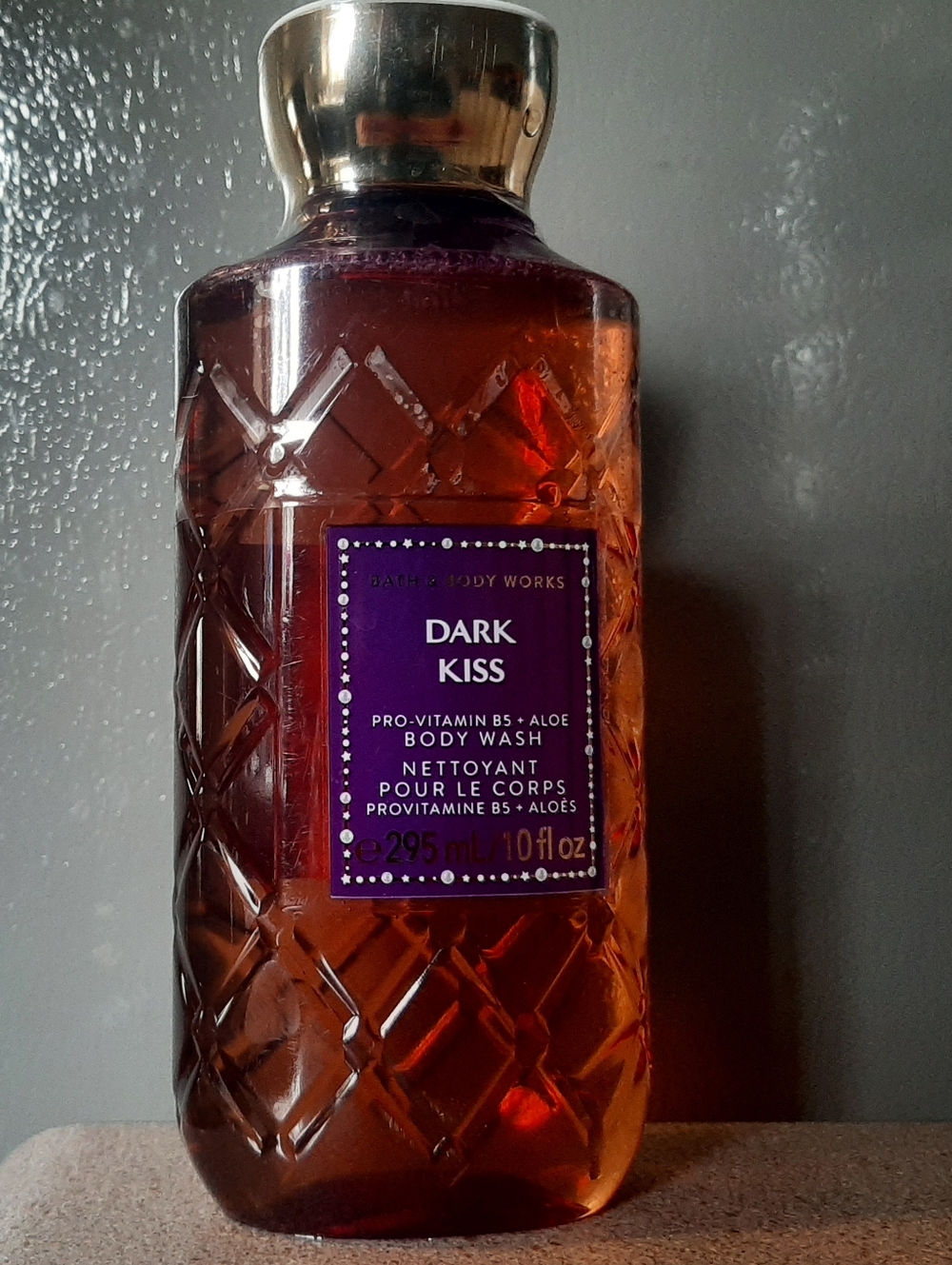 Bath & Body Works Dark Kiss Body Wash 10 fl.oz.